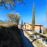 Charming In Caprese Michelangelo, Shared Pool. Appartamento