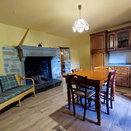 Charming In Caprese Michelangelo, Shared Pool. Apartment *