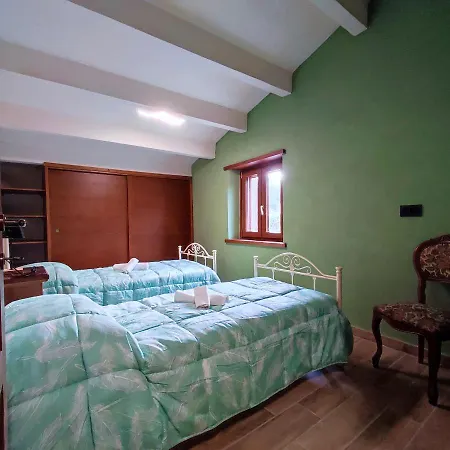 Charming In Caprese Michelangelo, Shared Pool. Apartment *